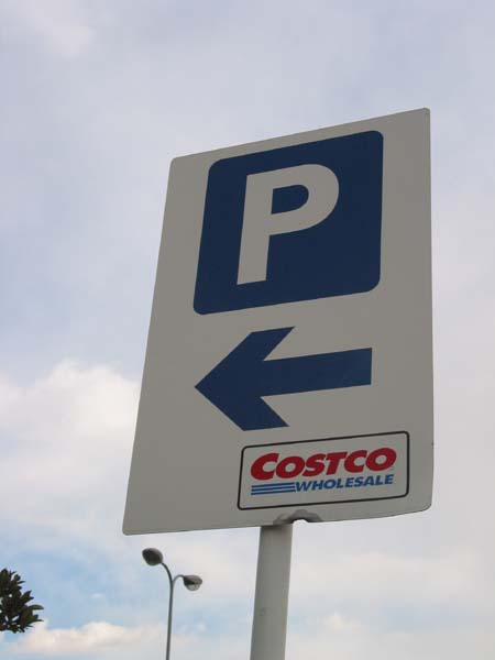 costco-japan-parking